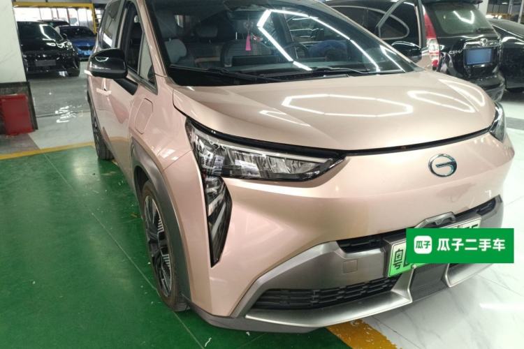 Used AION Y 2022 70 Tech Edition Lithium Iron Phosphate
