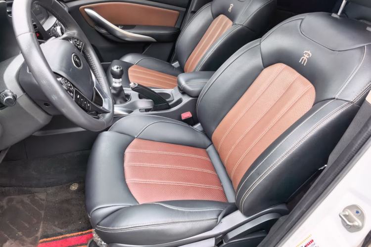 Used BYD Song 2016 GaiShi Edition 1.5TI Manual Elite Model
