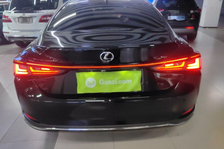 Used Lexus ES 2025 200 Premium Edition
