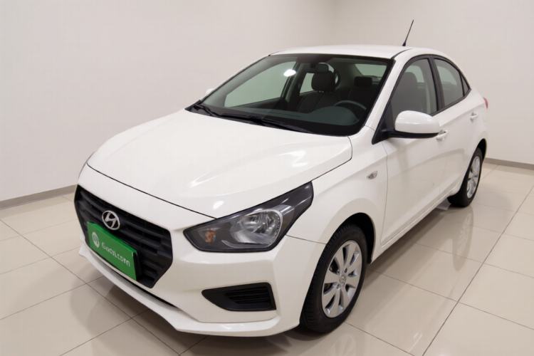 Used Hyundai Verna 2017 1.4L Manual Refreshed Version China V Standard