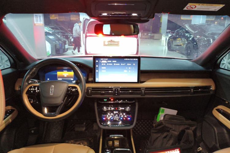 Used Lincoln Corsair 2022 2.0T Two-Wheel Drive Luxury Edition