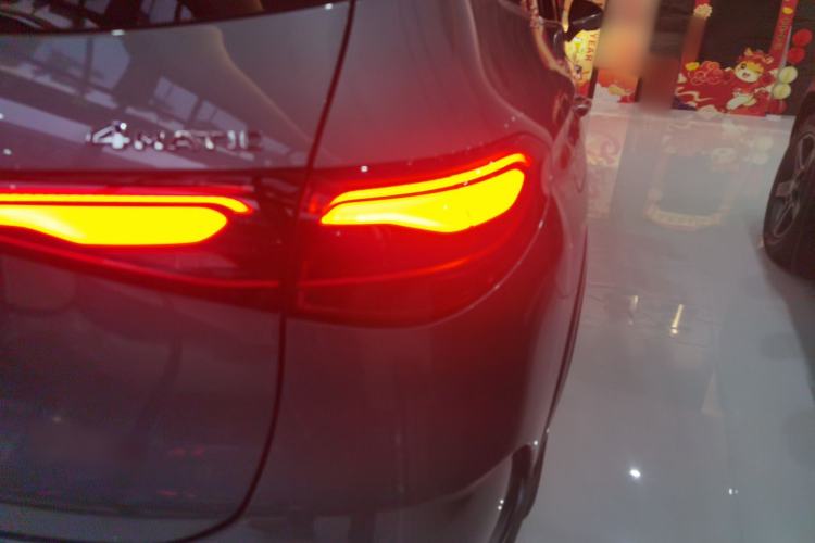 Used Mercedes-Benz GLC 2025 GLC 300 L 4MATIC Luxury Model 5 Seats