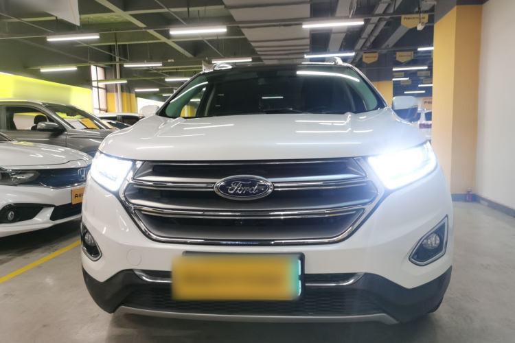 Used Ford Edge 2016 EcoBoost 245 Two-Wheel-Drive Titanium 7-Seater
