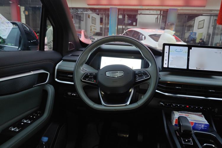 Used Geely Auto Haoyue L 2023 2.0T DCT Prestige Edition
