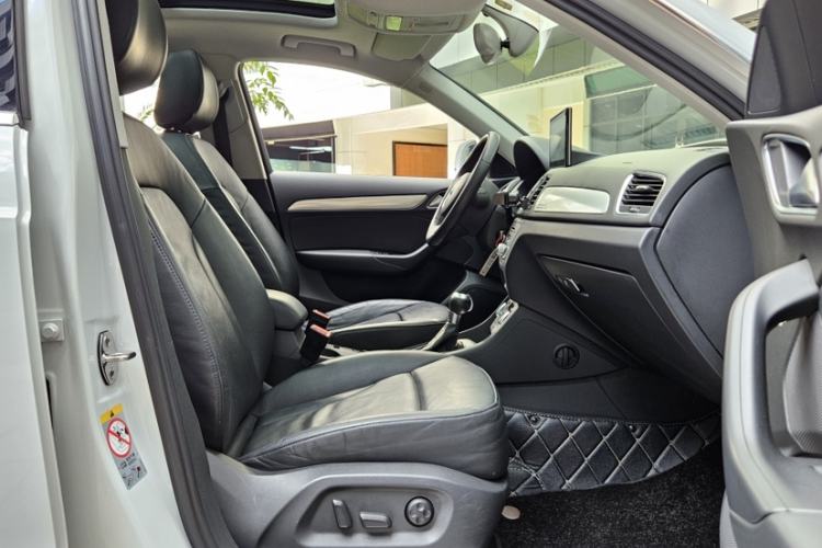 Used Audi Q3 2015 35 TFSI quattro Technology Edition
