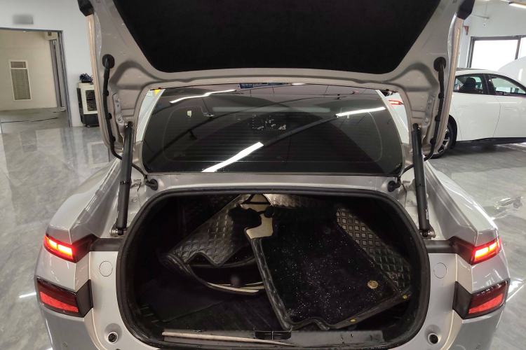 Used XPeng P7 2024 P7i 550 Pro
