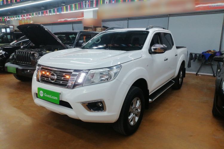 Used Nissan Navara 2017 2.5L Automatic 2WD Luxury Edition QR25