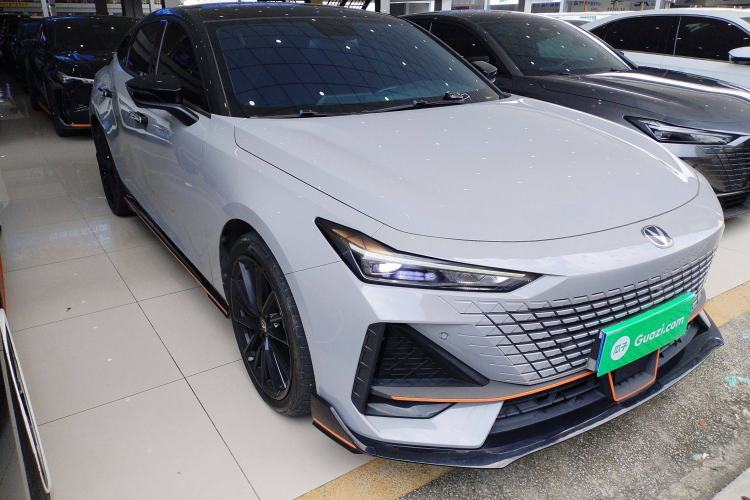 Used Changan UNI-V 2022 1.5T Sport Edition
