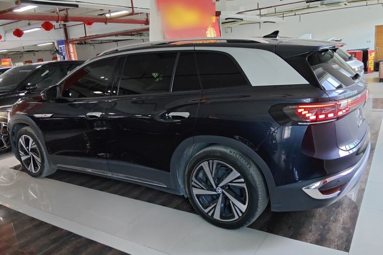 Used Volkswagen ID.6 CROZZ 2022 Long-Range PRO Edition
