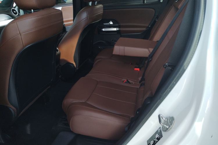 Used Mercedes-Benz GLB 2020 GLB 180 Dynamic Edition
