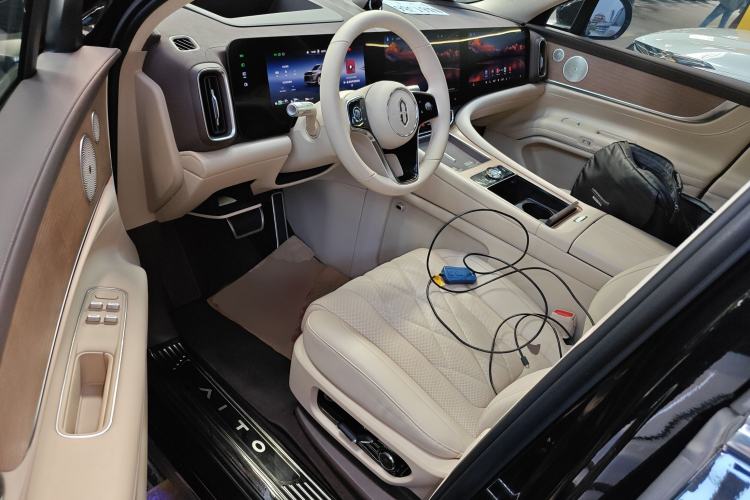 Used Hima AITO M9 2024 Range-Extended Ultra Version 52 kWh 6-Seater Model