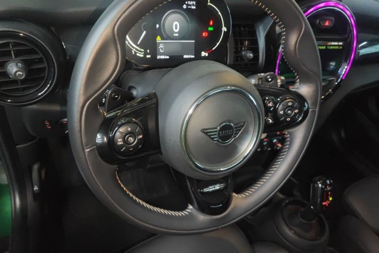 Used  MINI 2021 2.0T COOPER S Artist
