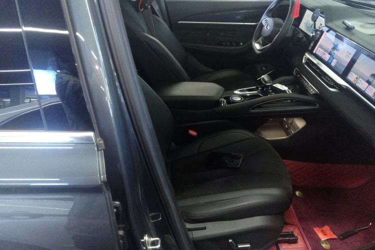 Used Geely Auto Monjaro L 2024 2.0TD High-Power Automatic Two-Wheel Drive Skyline Edition