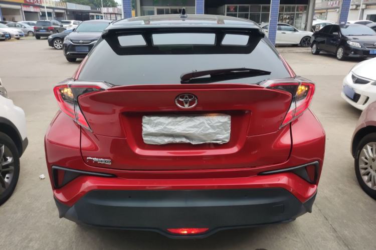Used Toyota C-HR 2018 2.0L Luxury Sunroof Version China VI Standard
