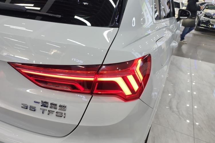 Used Audi Q3 2020 35 TFSI Fashion Dynamic Model
