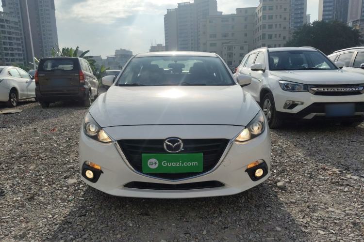 Used Mazda Mazda 3 Axela 2016 Sedan 1.5L Manual Comfort Model