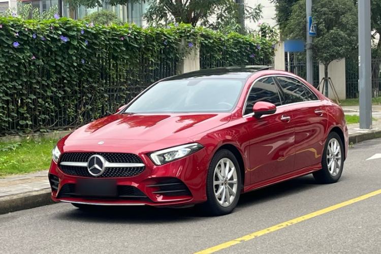 Used Mercedes-Benz A-Class 2020 Restyled A 200 L Sport Sedan Fashion Version
