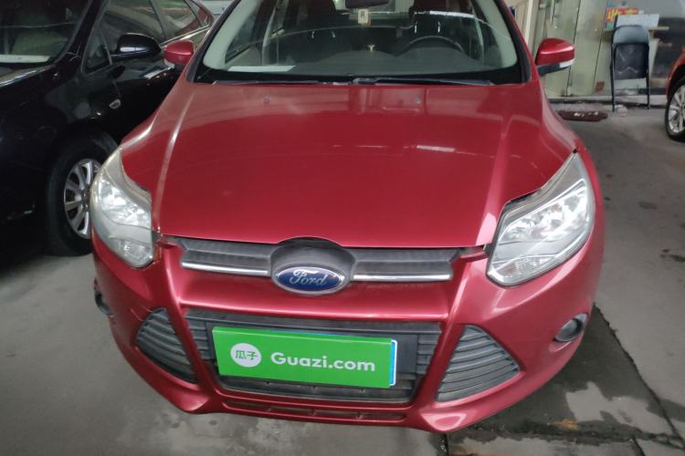Used Ford Focus 2012 Sedan 1.6L Automatic Comfort Model
