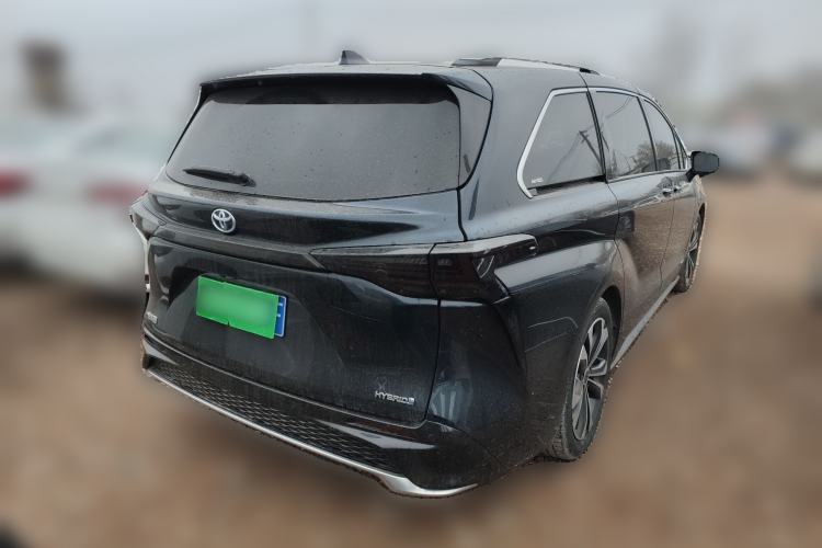 Used Toyota Granvia 2022 2.5L Hybrid Prestige Edition