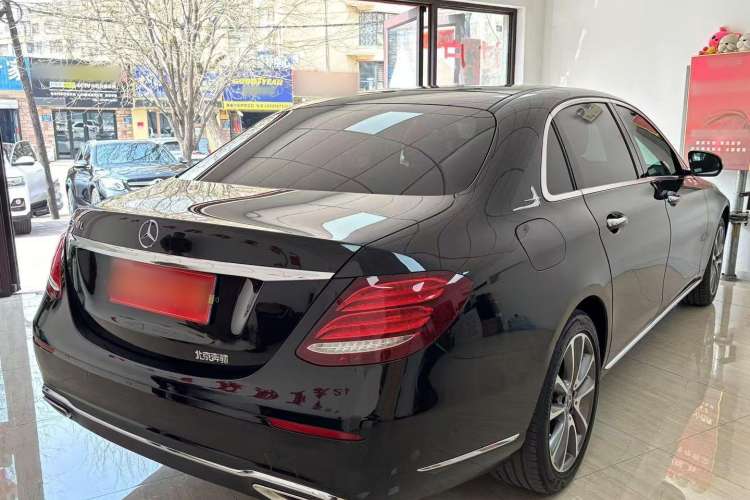 Used Mercedes-Benz E-Class 2020 E 260 L

