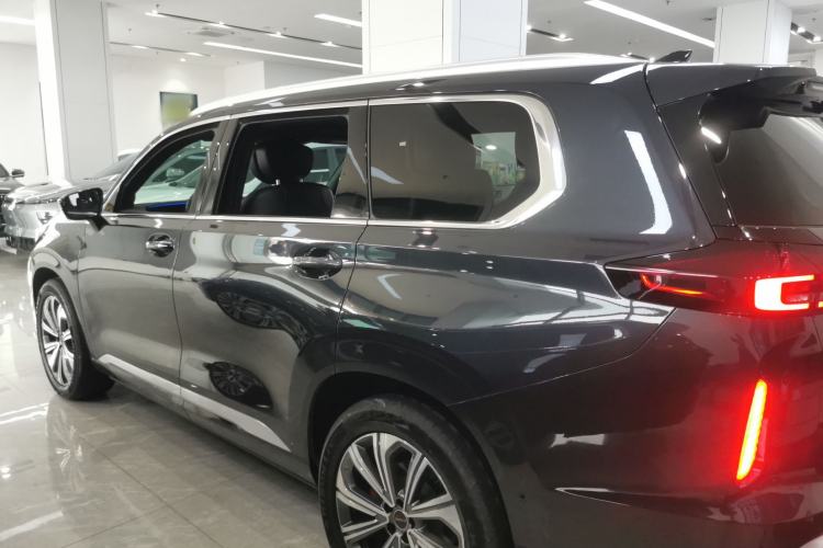 Used  Lanyue 2024 International Edition 400T Four-Wheel Drive Star Prestige 6-Seater
