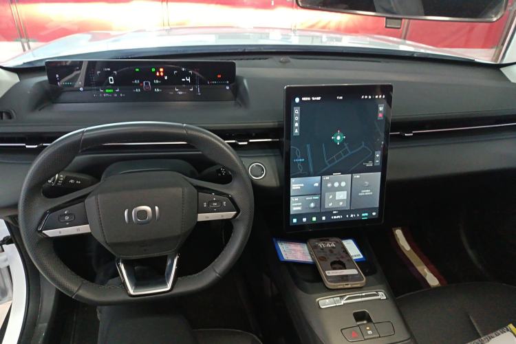 Used  A05 2024 Truly Delicious Version 70" Beyond-Grade Edition