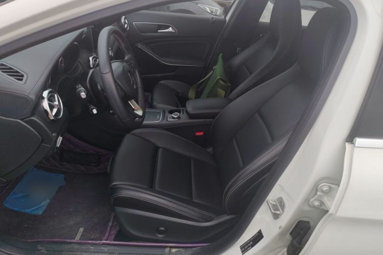 Used Mercedes-Benz GLA 2017 GLA 200 Fashion Model