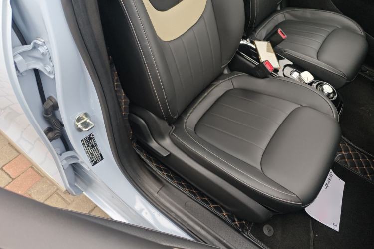 Used Wuling Bingo 2023 410 km Lingxi Deluxe Edition
