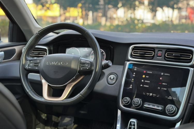 Used Lynk & Co 01 2017 2.0T Two-Wheel-Drive Version
