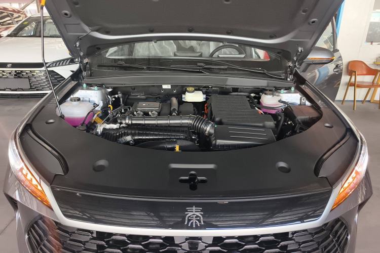 Used BYD Qin PLUS 2025 DM-i Smart Drive 55KM Leading Model
