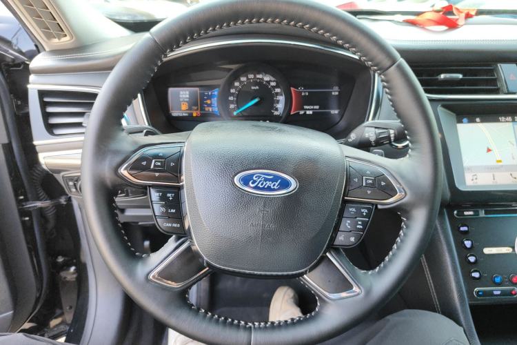 Used Ford Taurus 2015 EcoBoost 245 Luxury Model