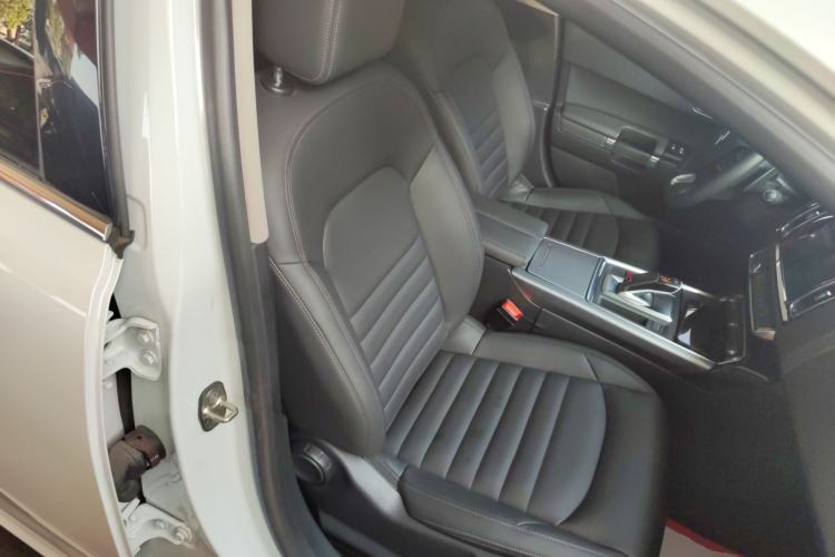 Used Citroen C6 2021 400THP Comfort Edition