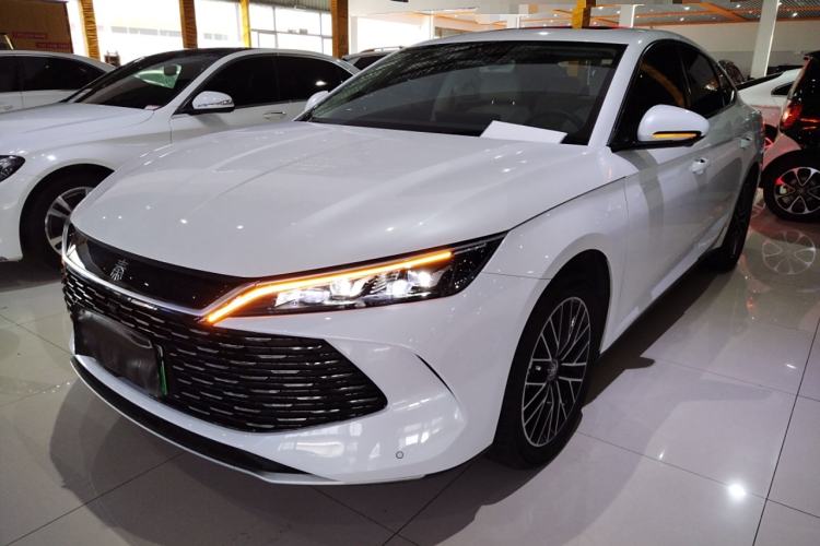 Used BYD Qin L 2024 DM-i 120KM Excellence Model
