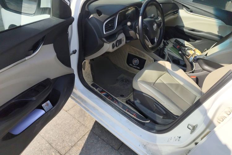 Used Buick GT 2018 15T Manual Elite Version China V Standard
