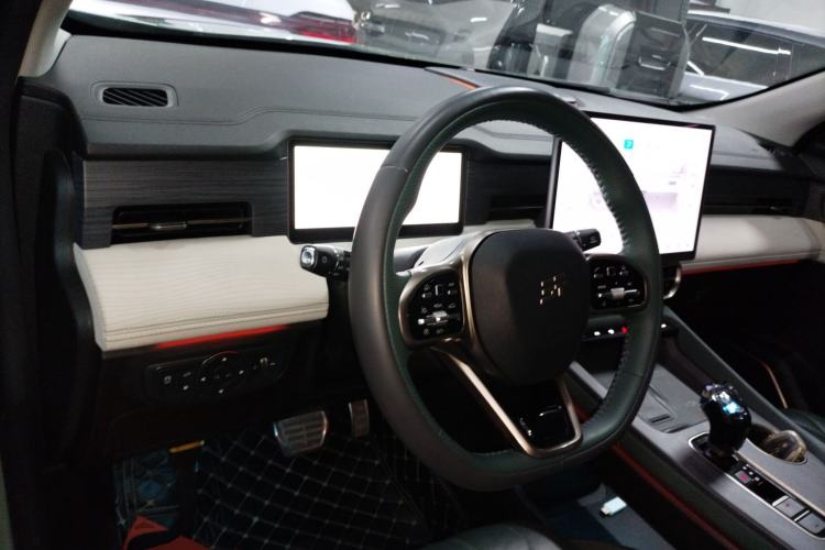 Used JETOUR Shanhai Shanhai L9 2024 1.5TD 2DHT Max 7-Seater
