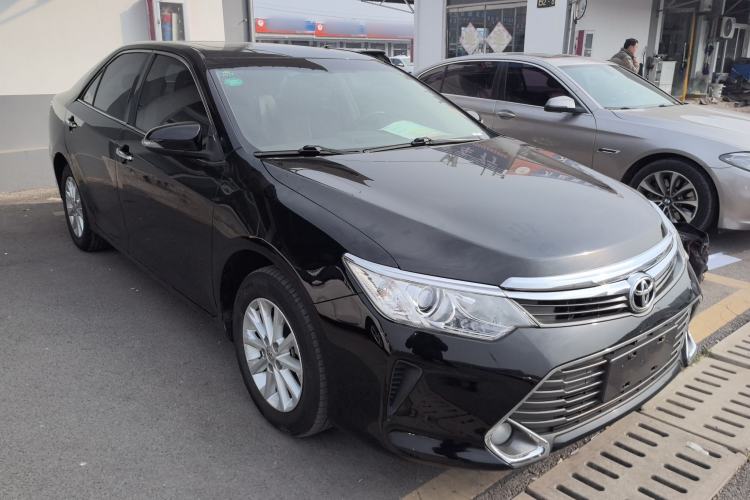 Used Toyota Camry 2015 2.0G Premier Edition

