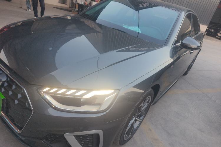 Used Audi A4L 2022 40 TFSI Fashion Dynamic Model
