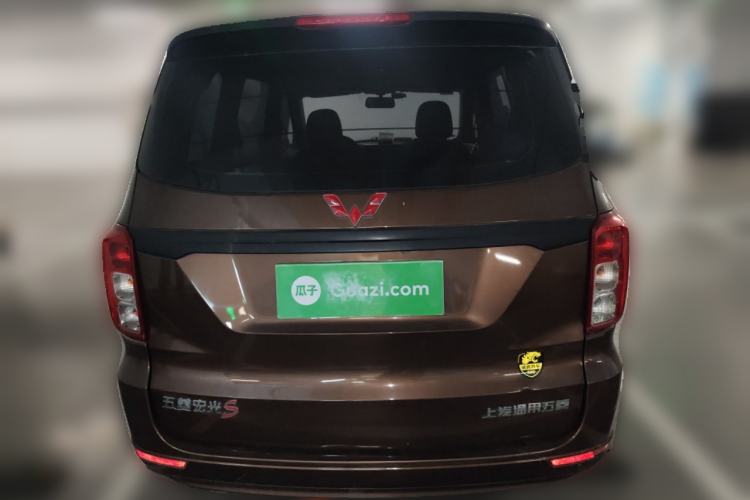 Used Wuling Hongguang 2019 1.5L S Basic Version China VI Standard LAR
