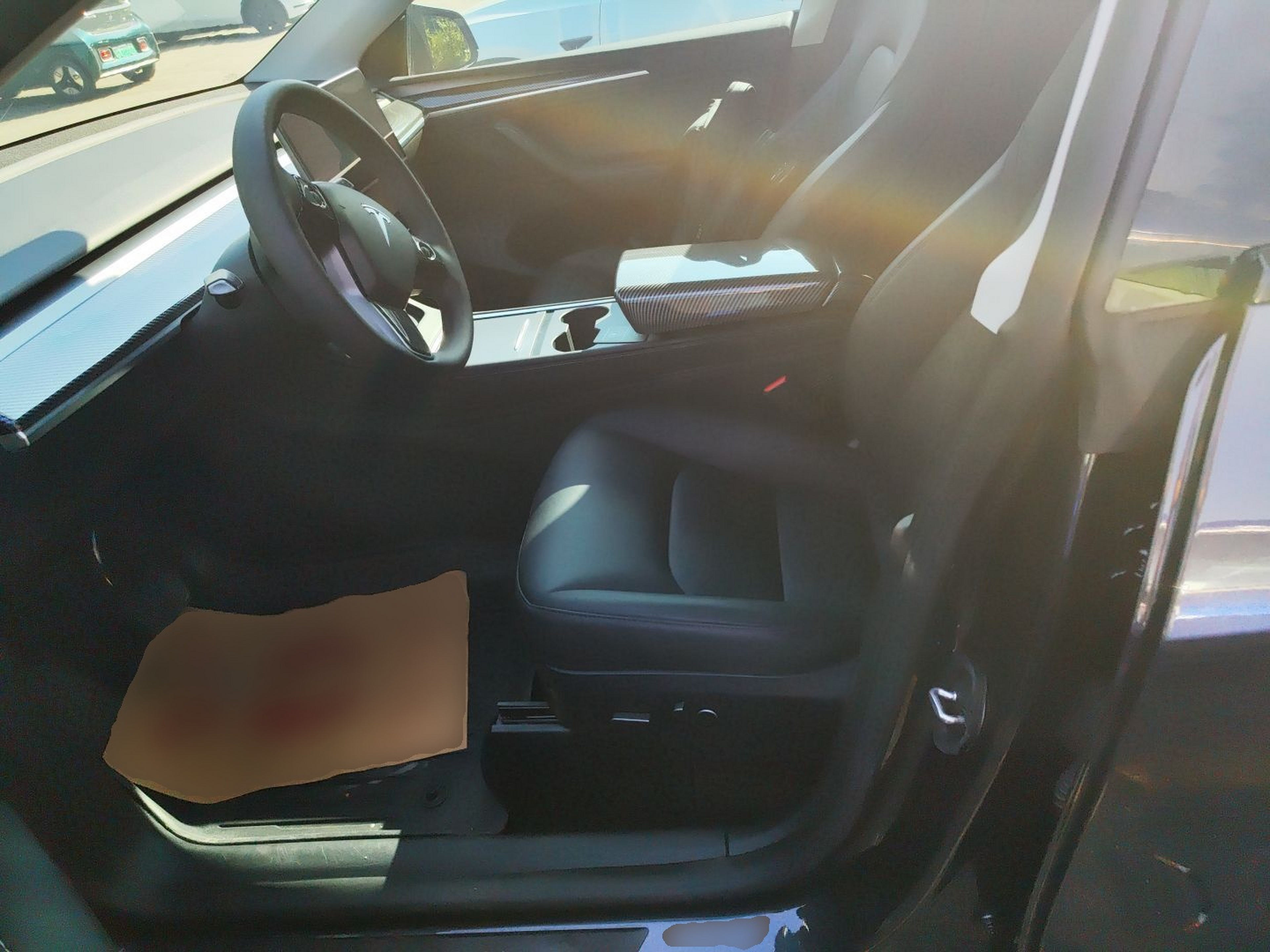 Переднее сиденье в автомобиле