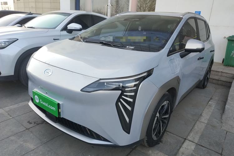 Used AION Y 2023 Younger Star Edition