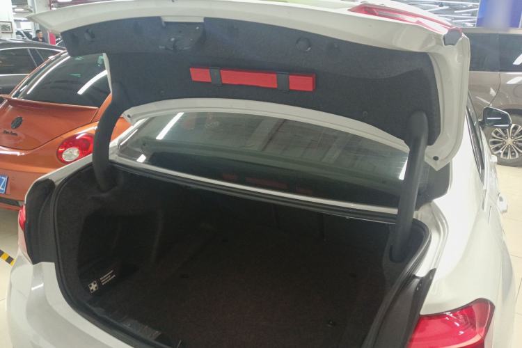 Used BMW 3 Series 2018 320Li Fashion Model
