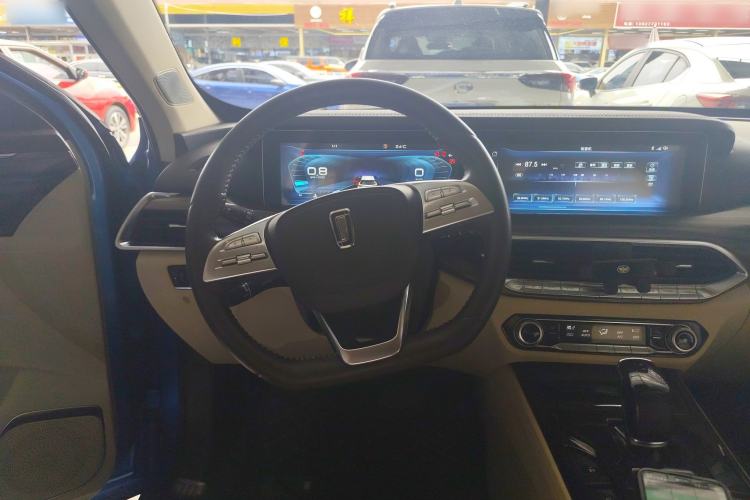 Used Bestune T77 2019 230 TID Automatic Prestige Version China VI Emission Standard