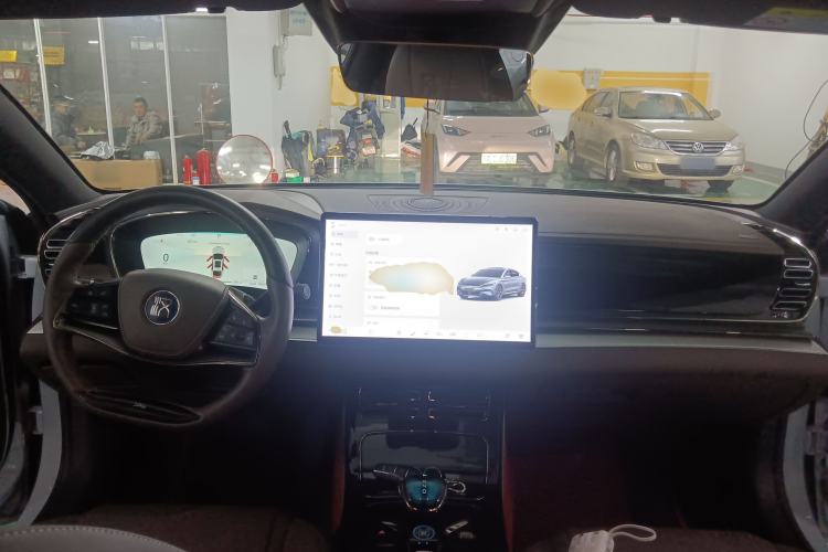 Used BYD Han 2024 EV Glory Edition 506KM Front-Wheel-Drive Premium Model