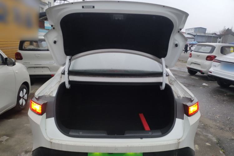 Used Changan Eado 2025 Blue Whale 1.5T 500Bar Prestige Model
