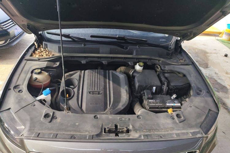 Used Geely Auto Emgrand X7 Sport 2022 1.8TD DCT Zhiya Trim
