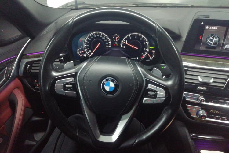 Used BMW 5 Series 2018 Restyled 530Li Leading Edition M Sport Package