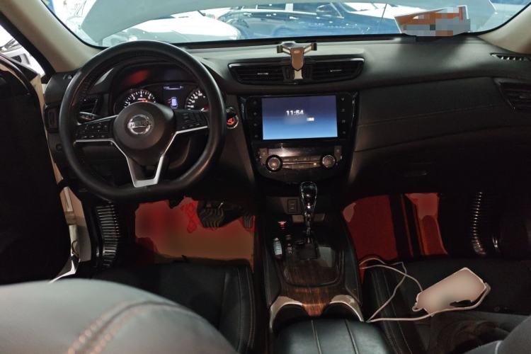 Used Nissan X-Trail 2019 2.0L CVT Smart Connect Comfort Edition 2WD
