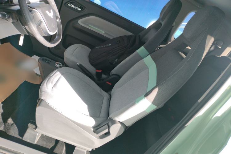 Used Wuling Hongguang MINIEV 2021 Macaron Fashion Model Lithium Iron Phosphate
