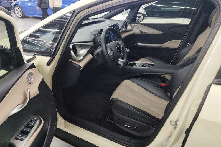 Used BYD Dolphin 2023 420 km Fashion Edition
