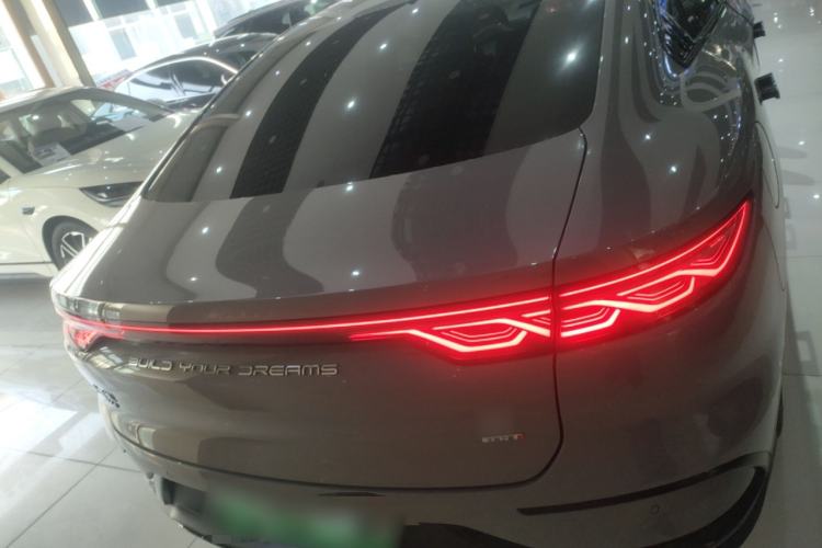 Used BYD Han 2025 DM-i Intelligent Driving Edition 125KM LiDAR Flagship Model
